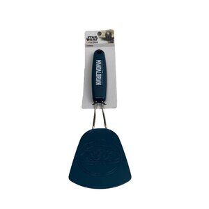 Star wars mandalorian turner spatula kitchen utensil new